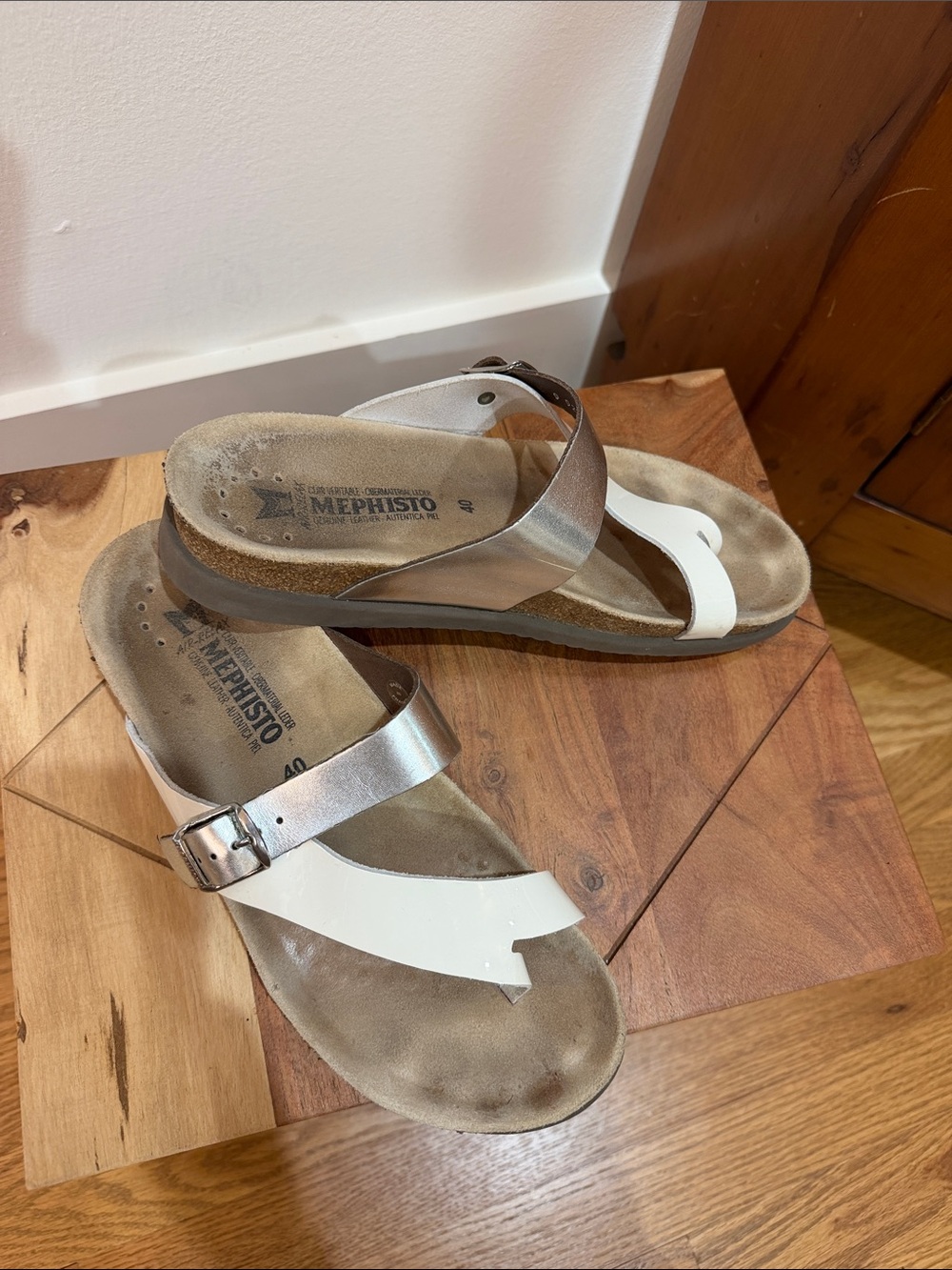 Mephisto White and Metallic Silver Cross-Strap Ultra ComfortableSandals, Size 40